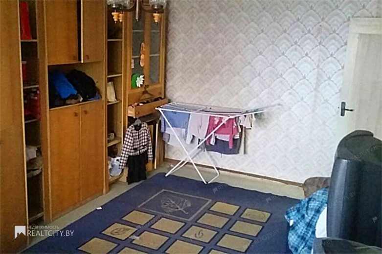 Жилой фонд 4-х комнатные Продажа