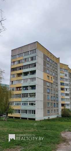 Жилой фонд 4-х комнатные Продажа