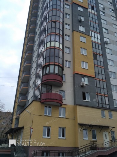 Жилой фонд 3-х комнатные Продажа