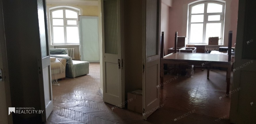 Жилой фонд 4-х комнатные Продажа