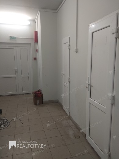 Нежилой фонд магазин + склад Аренда