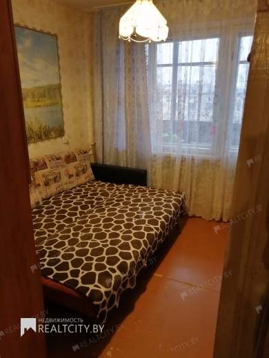 Жилой фонд 4-х комнатные Продажа