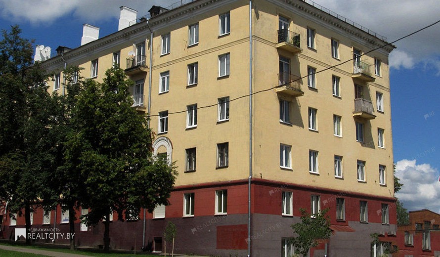 Жилой фонд 3-х комнатные Продажа
