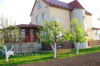 Продажа коттеджа в Слуцке