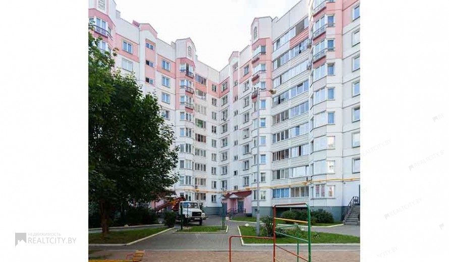 Жилой фонд 3-х комнатные Продажа