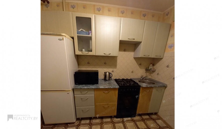 Жилой фонд 3-х комнатные Продажа