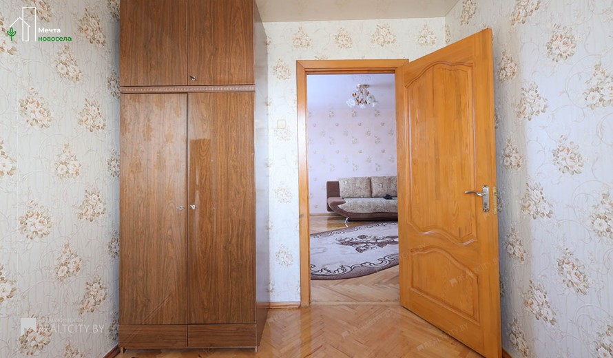Жилой фонд 3-х комнатные Продажа