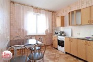 Жилой фонд 3-х комнатные Продажа