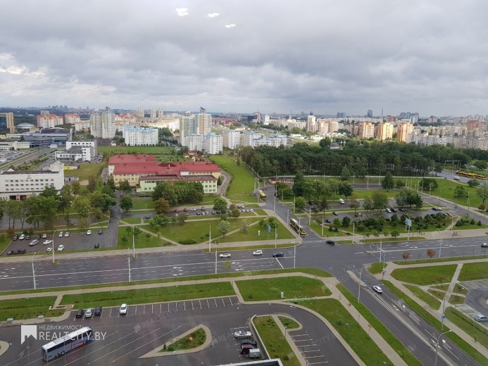 Жилой фонд 3-х комнатные Продажа