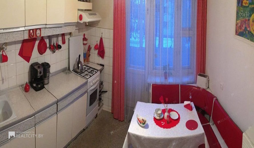 Жилой фонд 3-х комнатные Продажа