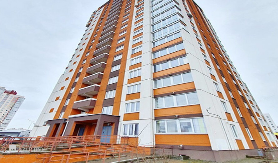 Жилой фонд 3-х комнатные Продажа